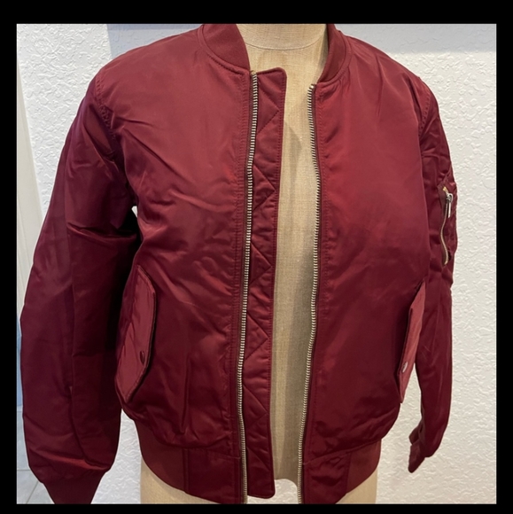 Aritzia Jackets & Blazers - NWT Aritzia Wilfred Bomber Jacket